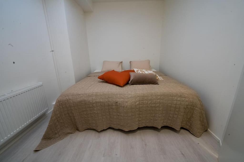 Appartement 3H,K,P - Keskellae Tamperetta Kaunis Parvekkeellinen Uusittu Kolmio Extérieur photo