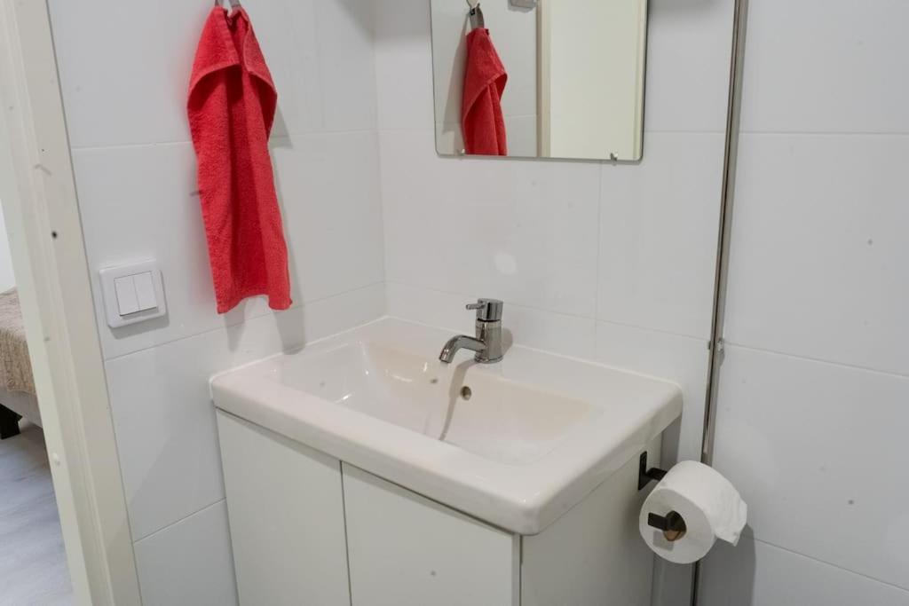 Appartement 3H,K,P - Keskellae Tamperetta Kaunis Parvekkeellinen Uusittu Kolmio Extérieur photo