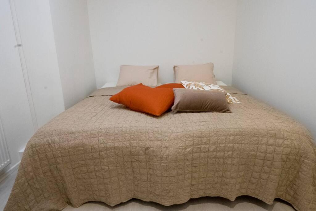 Appartement 3H,K,P - Keskellae Tamperetta Kaunis Parvekkeellinen Uusittu Kolmio Extérieur photo