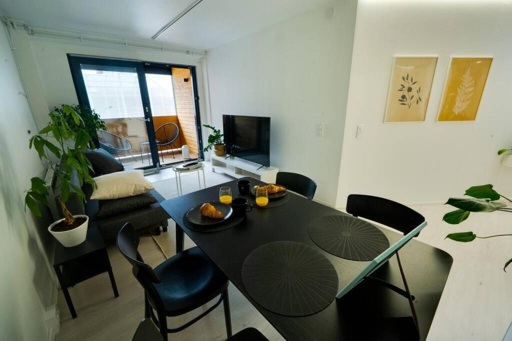 Appartement 3H,K,P - Keskellae Tamperetta Kaunis Parvekkeellinen Uusittu Kolmio Extérieur photo